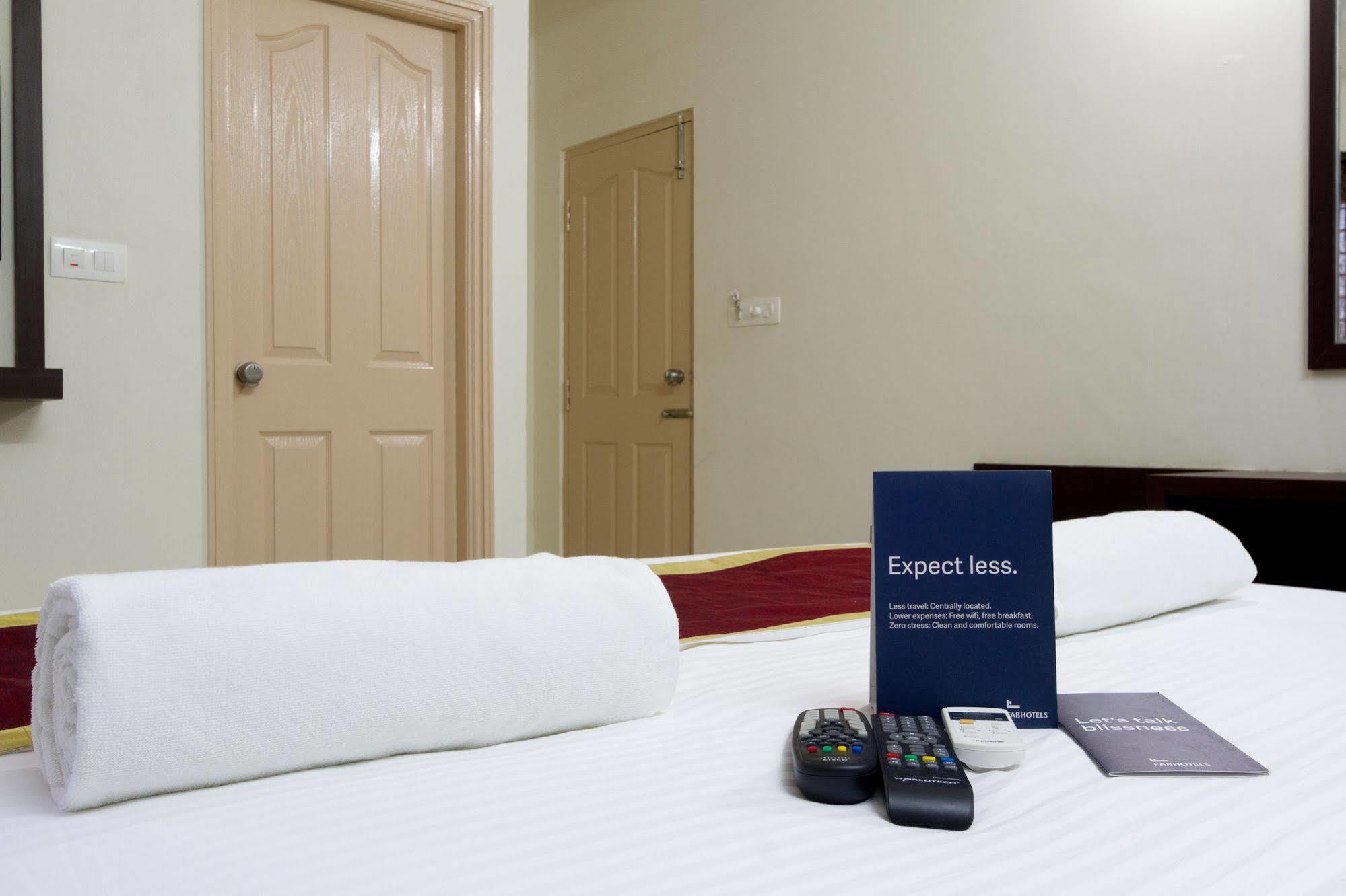Fabhotel Rms Comforts - Nr Yeshwantpur Railway Station Bangalore Eksteriør bilde